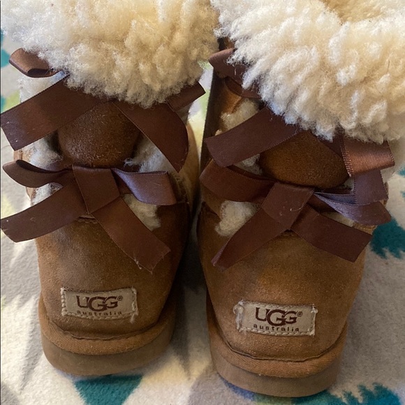 Bailey Bow Ugg boots - Picture 2 of 2
